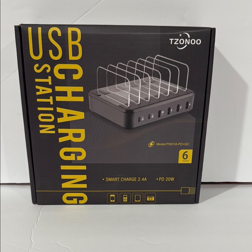 USB Charging Station Smart Charger 2.4A - PD 20W Black USB Charging Station